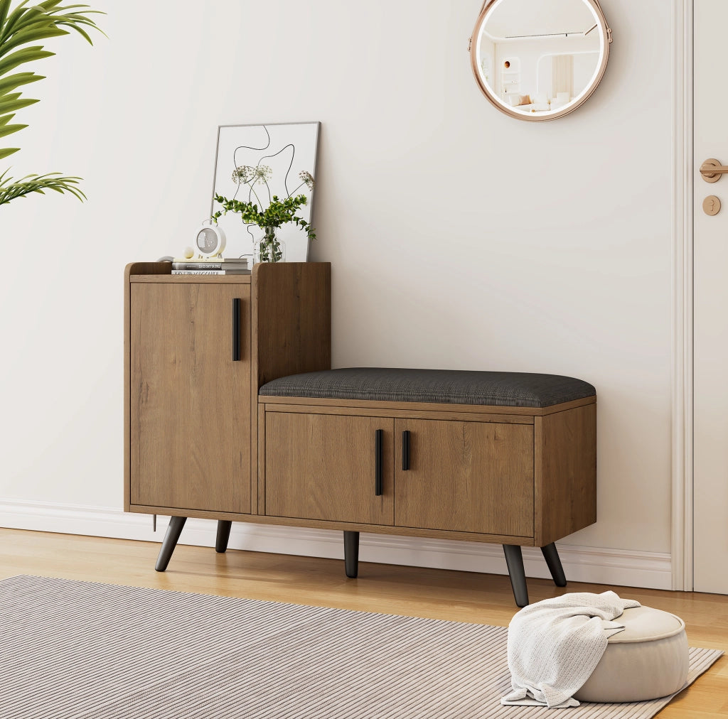 Panca Porta Scarpe Moderna con Tre Ante e Maniglie Asimmetriche in Metallo, 100x34x69 cm, Colore Naturale