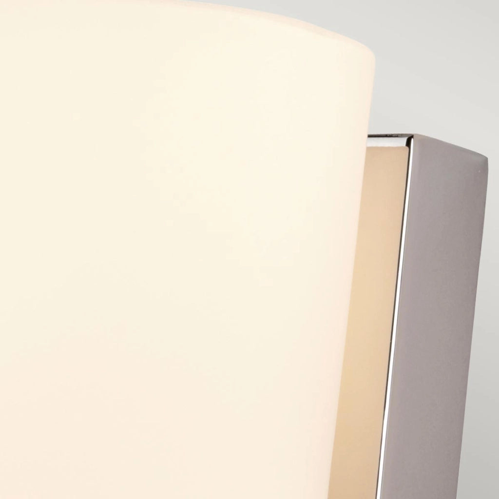 Applique bagno cromata con paralume lino Lanza G9 Hinkley