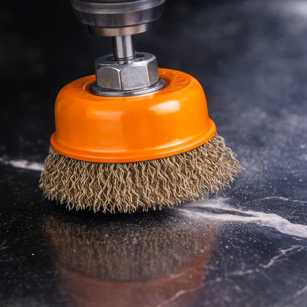 Spazzola a tazza con filo ondulato per elettroutensili *** misura Ø 125 mm, confezione 1