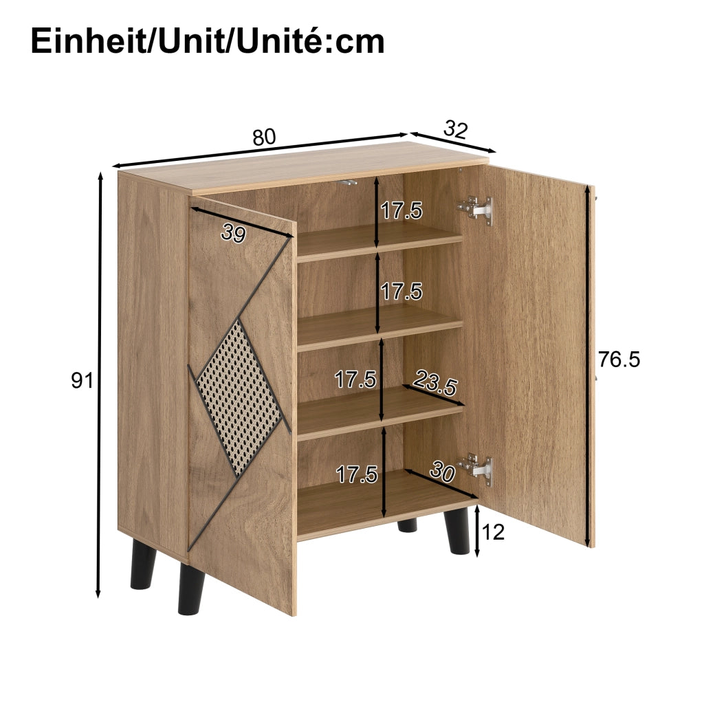 Scarpiera con ante chiuse e ripiani multipli in pannello truciolare effetto legno con gambe in PVC