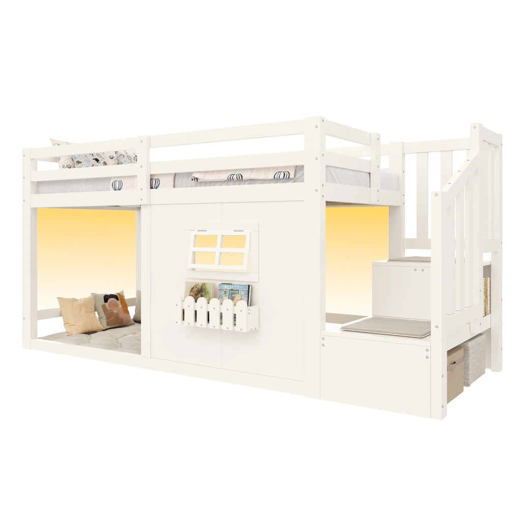 Letto a soppalco 90x200 cm in pino e MDF; con finestra; scala contenitore e LED; bianco