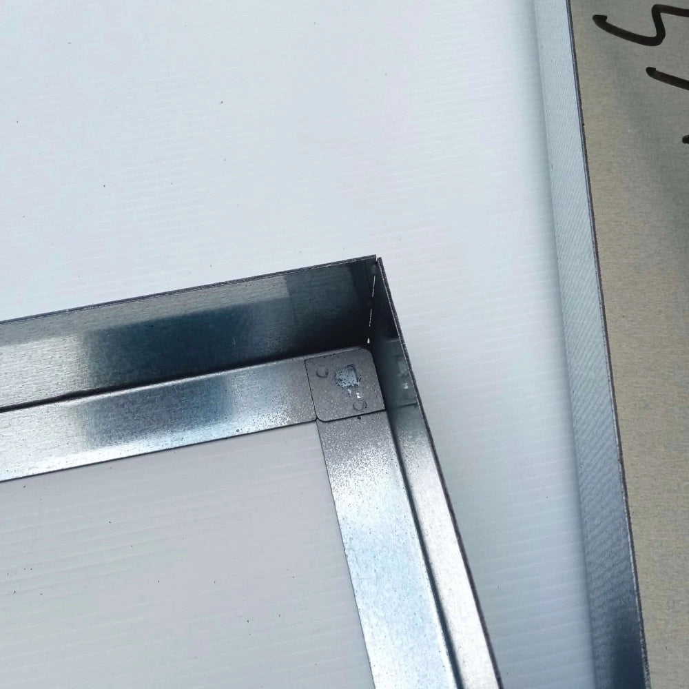 Sigillo 230 x 230 x h 50mm chiusino di lamiera zincata leggero da riempimento