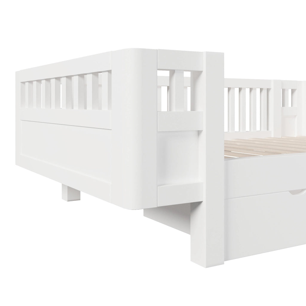 Letto per bambini 90x200 cm con sponde alte e 2 cassetti in MDF bianco