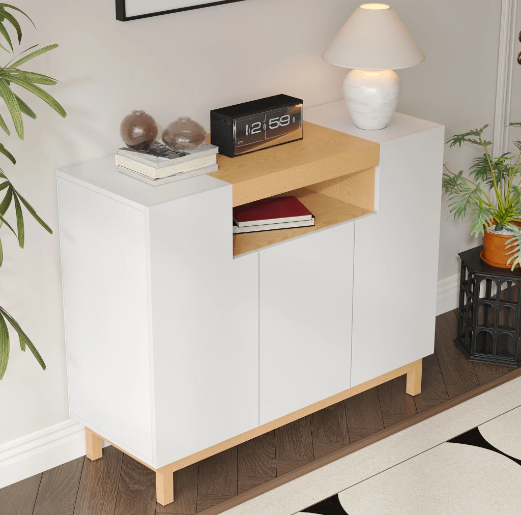 Credenza moderna bianca con 3 ante e vano a giorno