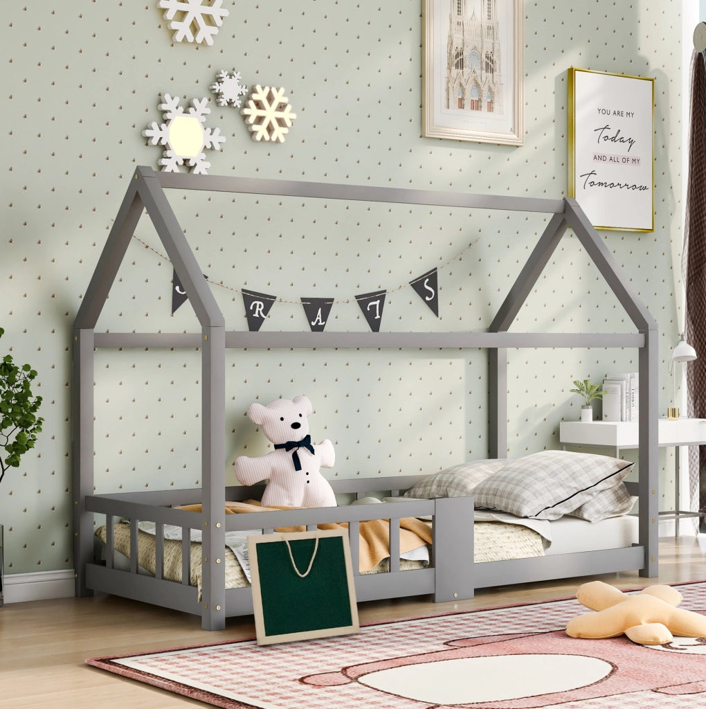 Letto a casetta per bambini 90x200 cm in legno di pino grigio con lavagna