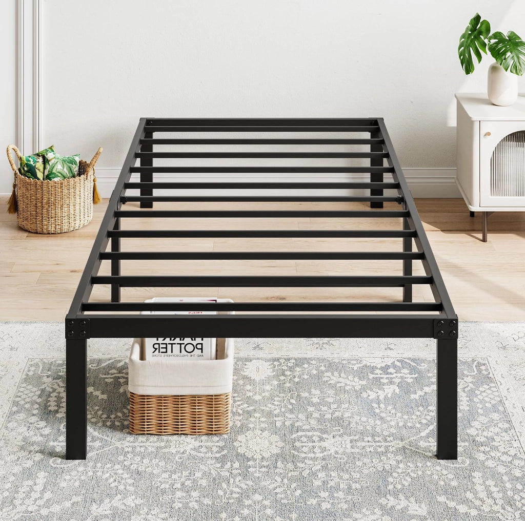 Struttura letto 90x200 cm in metallo nero con doghe in acciaio e spazio sottostante