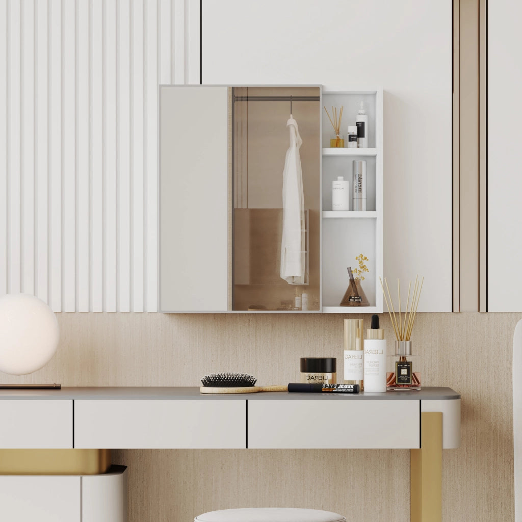 Armadietto da bagno sospeso con anta a specchio in vetro di sicurezza e vani interni in MDF bianco