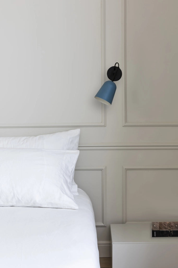 STUDIO, Applique, Faro Barcelona Colore: Blu