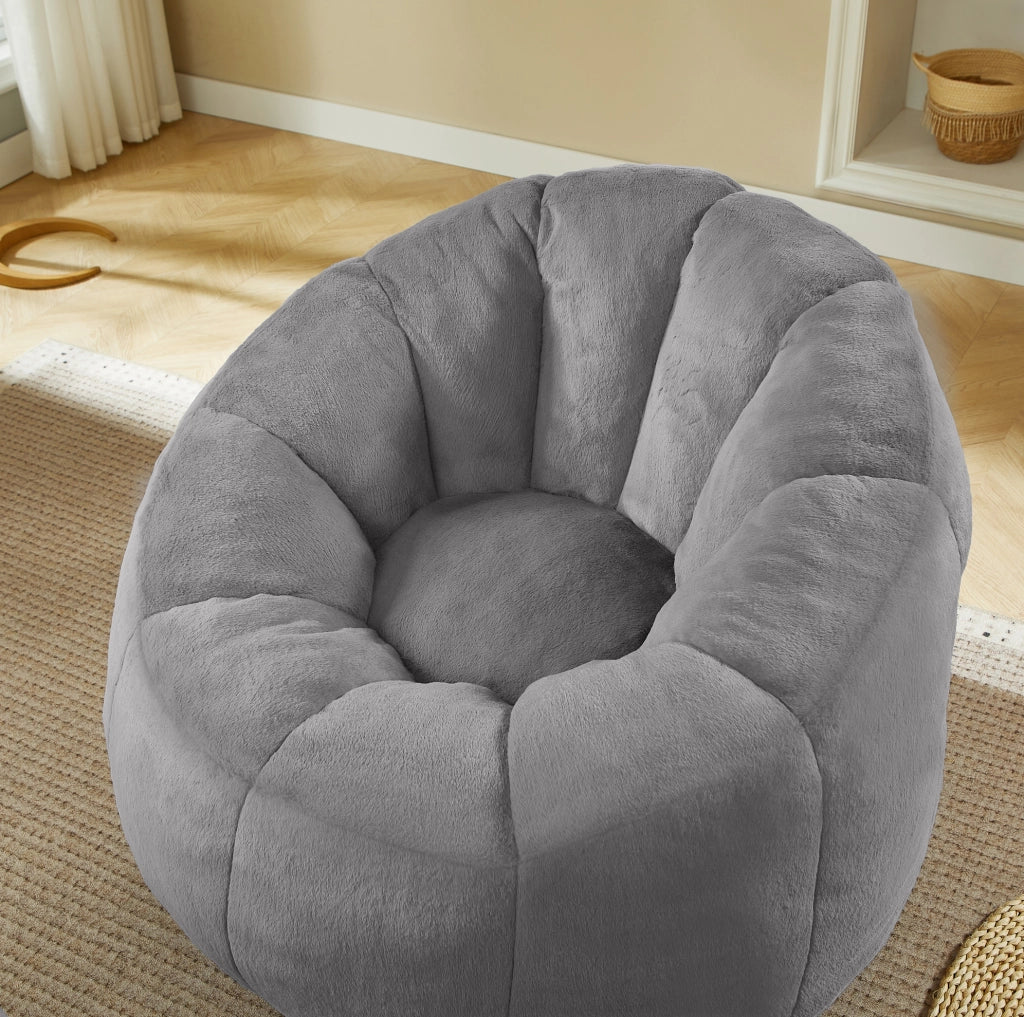 Poltrona sacco a fiore con poggiapiedi in peluche grigio HOMVRA