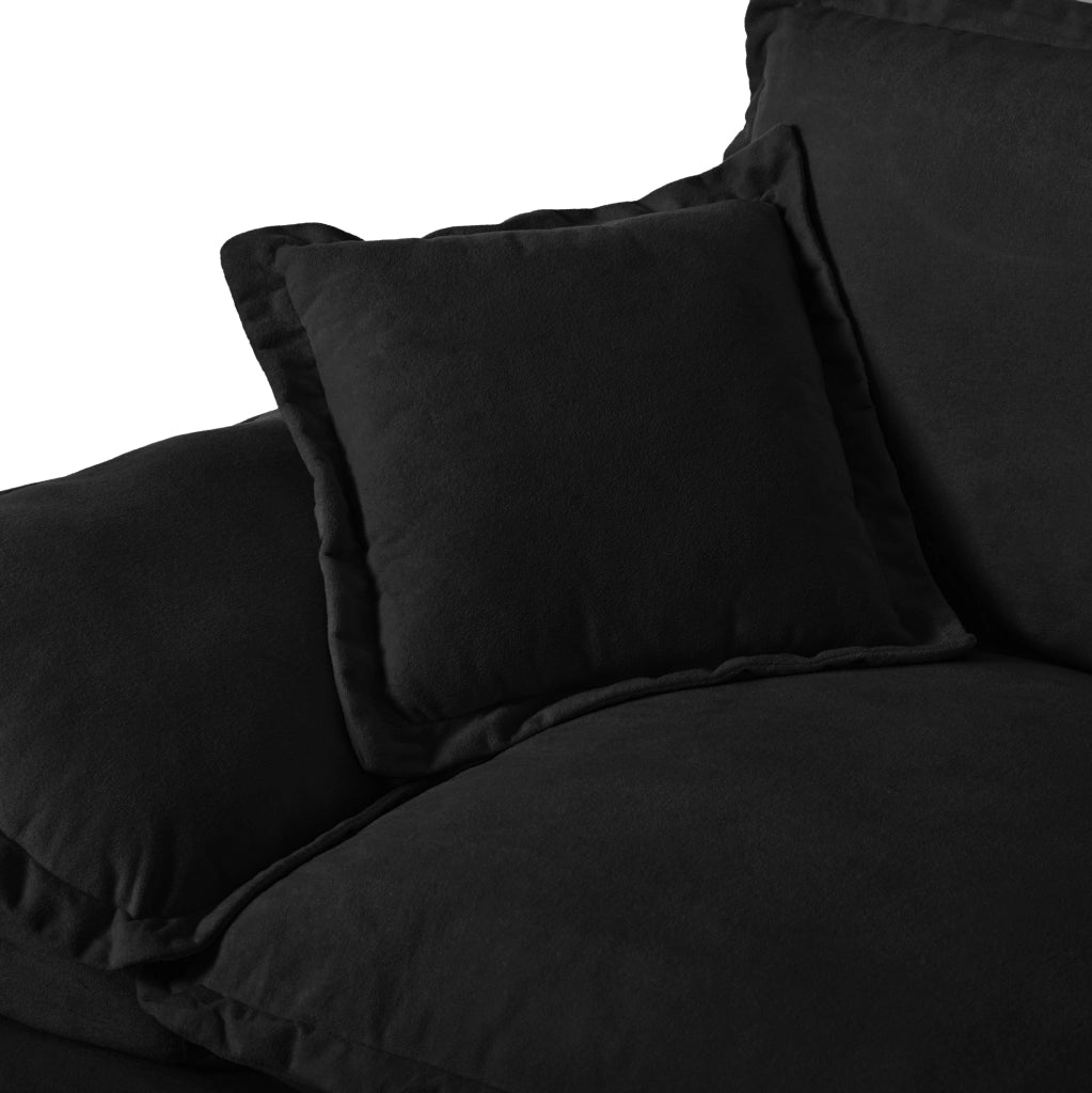 Divano modulare angolare Cloud in tessuto Chenille nero con 2 pouf mobili e 2 cuscini morbidi, 194x155x90 cm