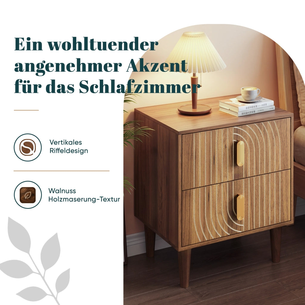 Comodino ULEVR in MDF marrone noce con 2 cassetti, inserti geometrici e gambe in legno