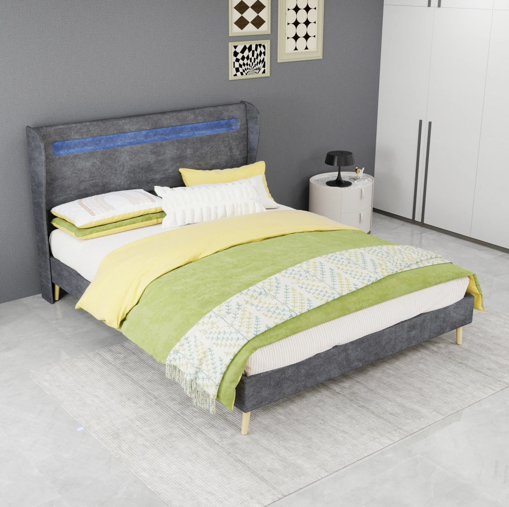 Letto matrimoniale 140x200 cm in tessuto e metallo grigio, LED integrato, con materasso