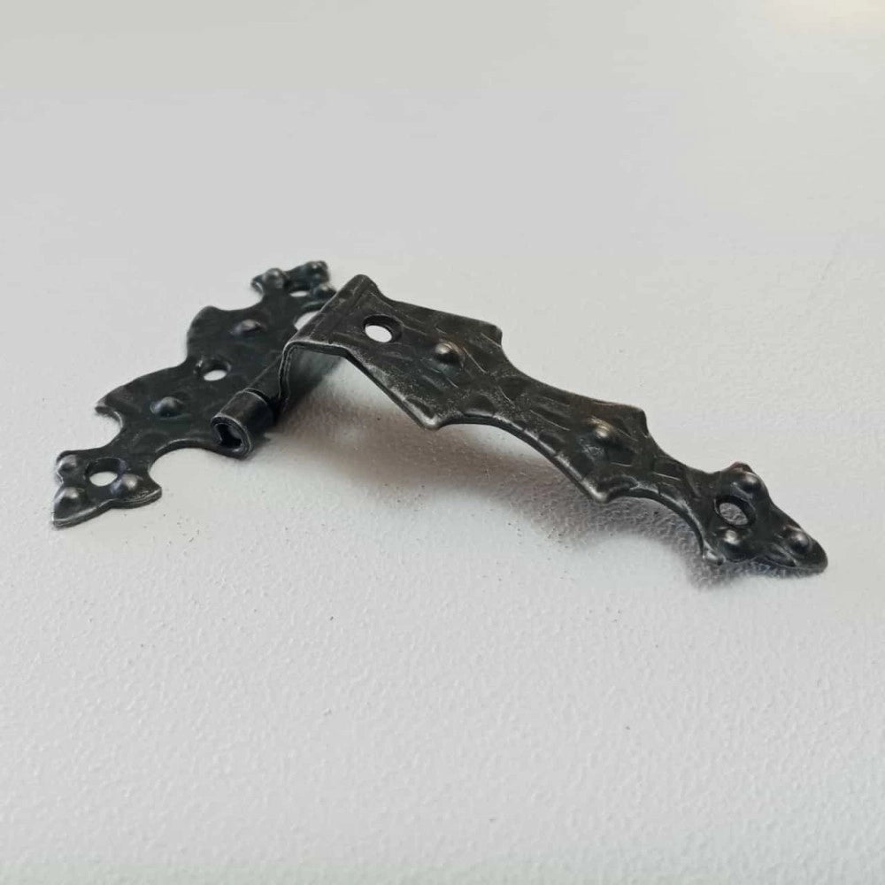 Cerniera ferro battuto battente 68x95mm