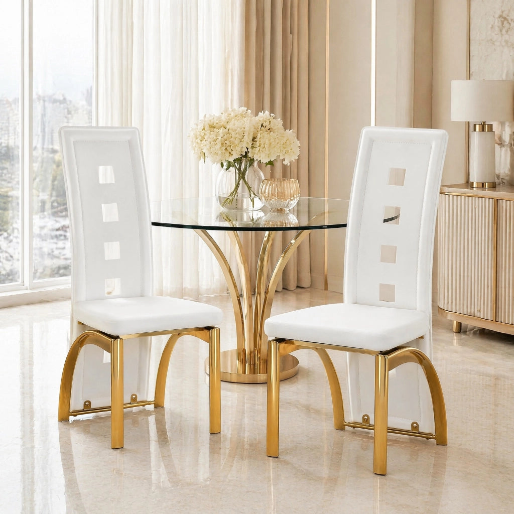 Set 2 sedie da pranzo in PU bianco opaco con schienale traforato e gambe in metallo oro