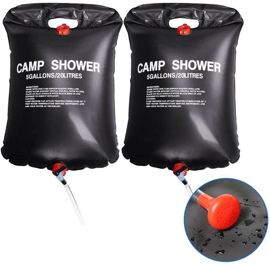 Kit di doccia da campeggio 20L - Set da 2 - Doccia portatile riscaldata dal sole - Ideale per il campeggio - Resistente alla muffa - Alta qualità flusso d'acqua - Zaino doccia