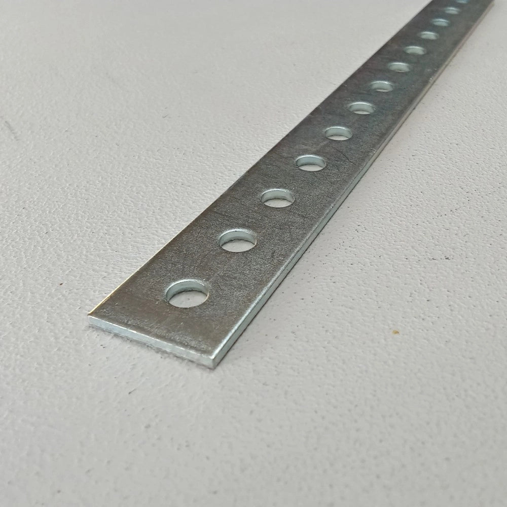 Piastrina forata rinforzata da 20cm - 3pz