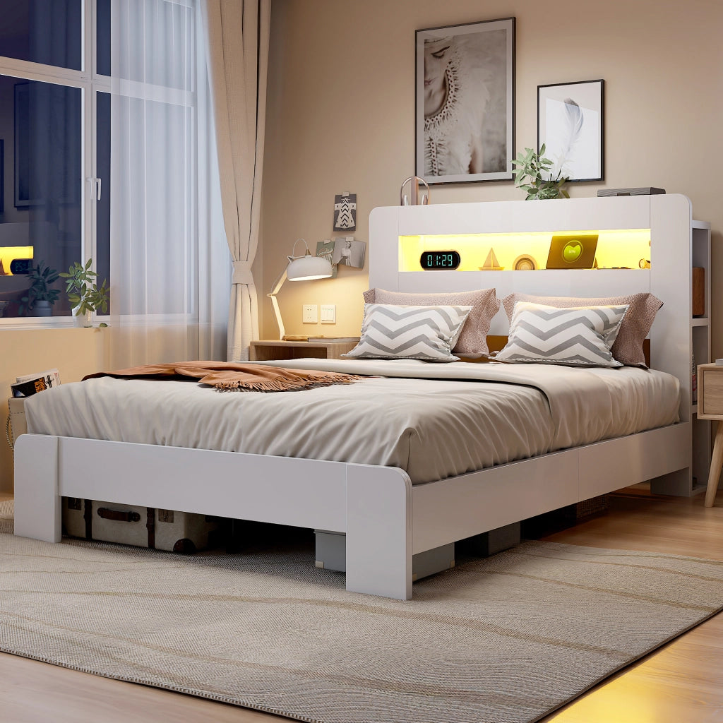 Struttura Letto in Legno Bianco 140x200 cm con Testiera Portaoggetti; LED e Prese Integrate