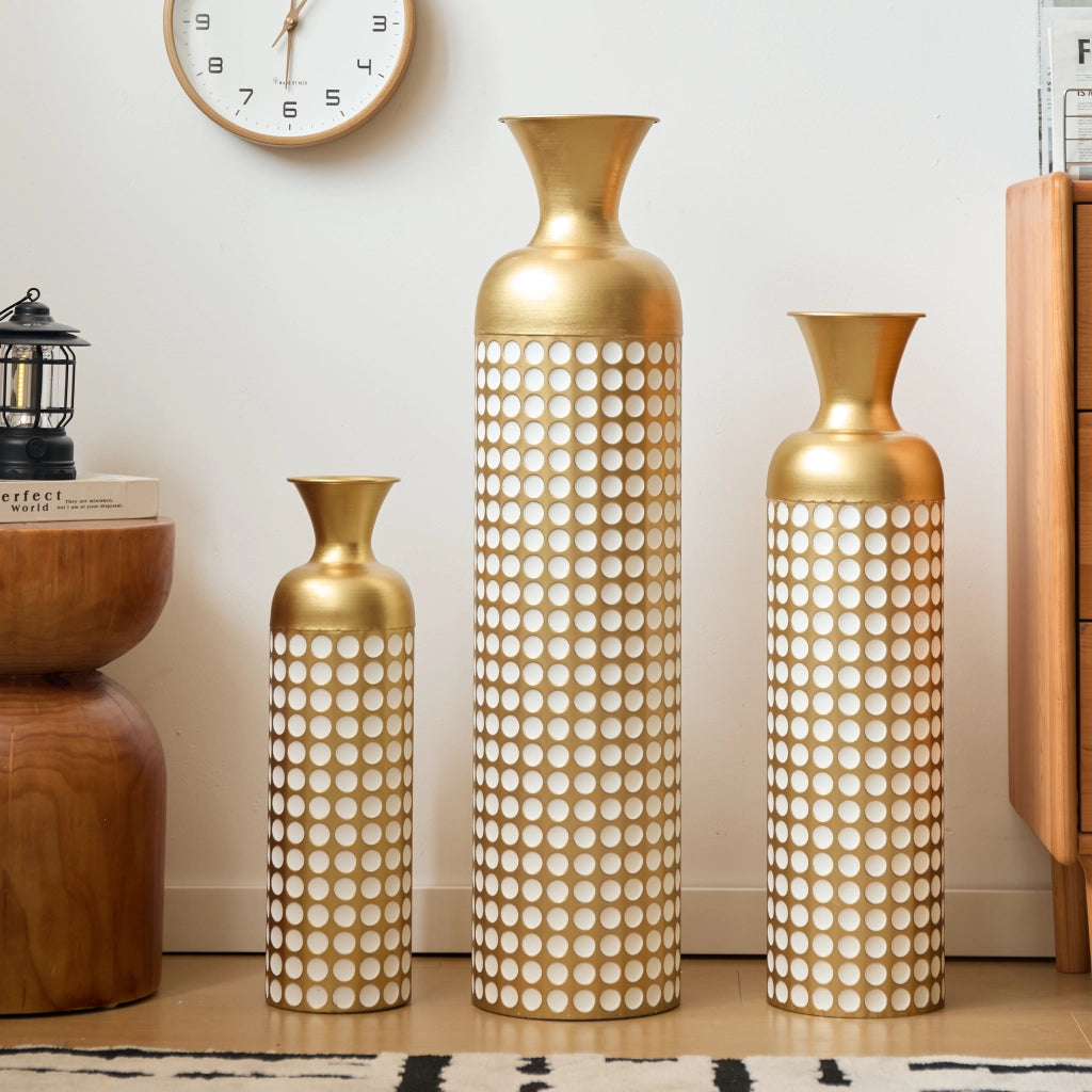Set di vasi da pavimento 3 pezzi in metallo bronzo antico e bianco a pois per decorazioni interne ed esterne protette