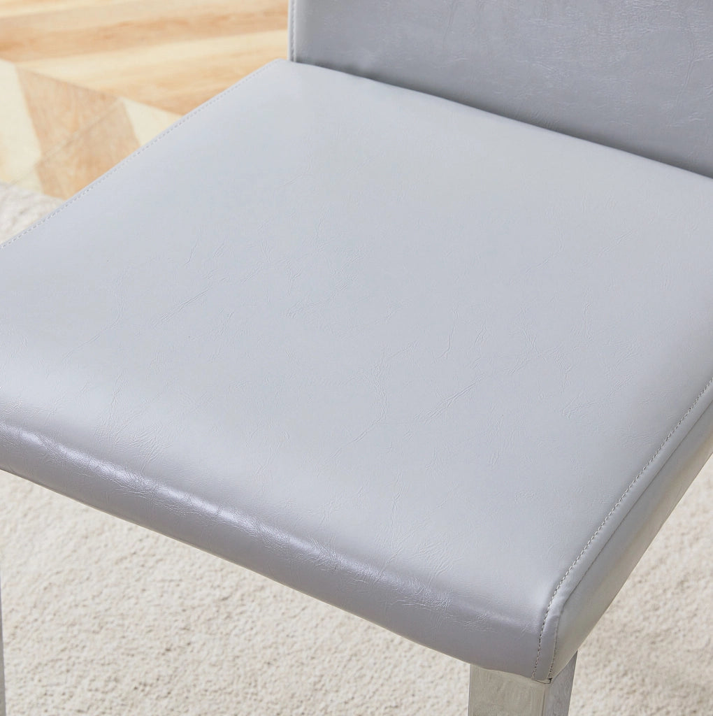 Set 4 sedie da pranzo in similpelle PU grigio chiaro con gambe in metallo argento HOMVRA