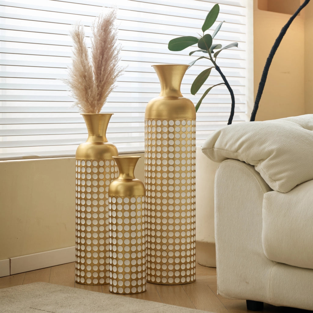 Set di vasi da pavimento 3 pezzi in metallo bronzo antico e bianco a pois per decorazioni interne ed esterne protette