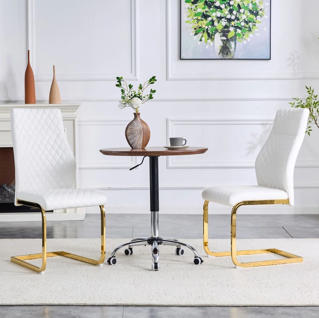 Set 2 sedie da pranzo con schienale alto in pelle PU bianca e struttura oro HOMVRA