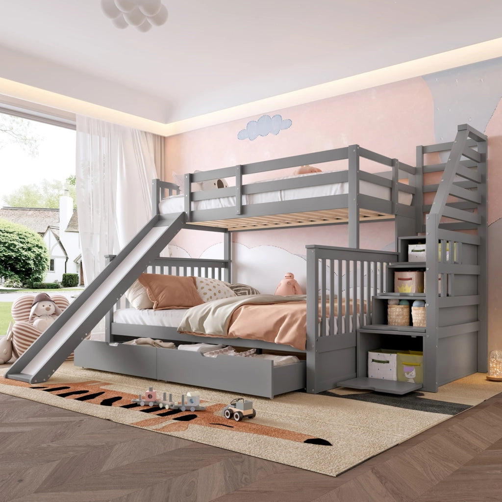 Letto a castello grigio 90 x 200 / 140 x 200 cm in pino con scivolo e cassetti