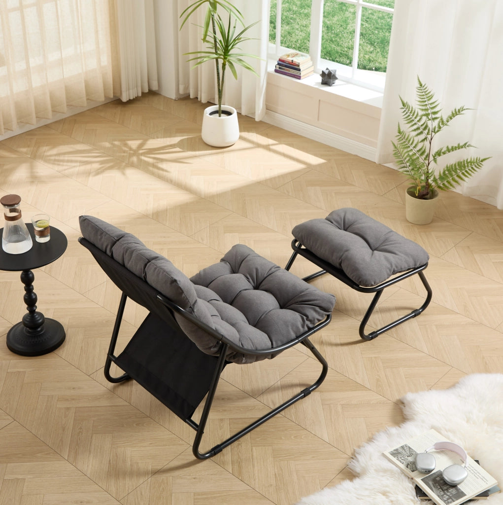 Poltrona relax da esterno con poggiapiedi in acciaio nero e cuscino grigio HAVRYA