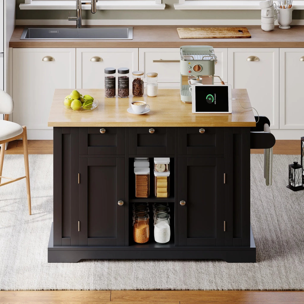 Tavolo da cucina mobile 132 cm, stile country, piano pieghevole, mobile multifunzione con cassetto, portaspezie, porta asciugamani, 4 ruote, presa integrata
