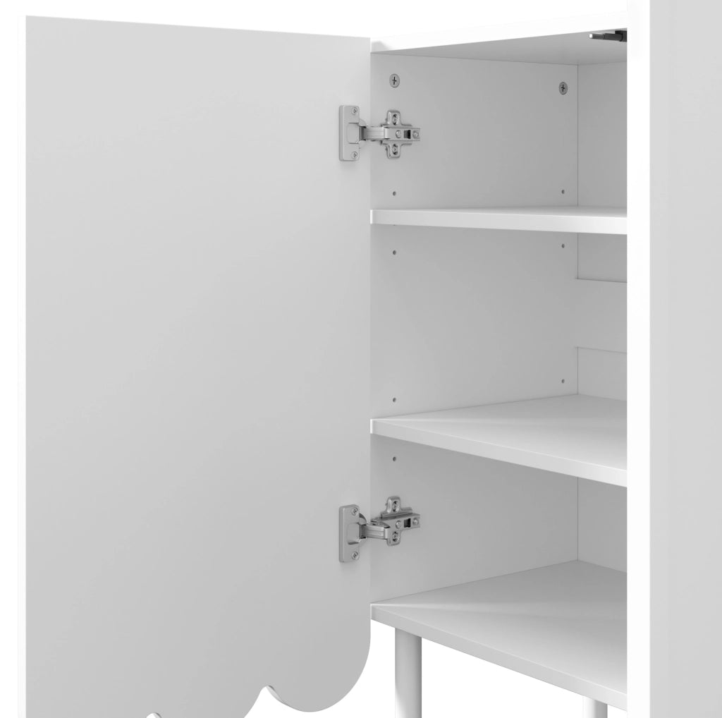 Madia bianca in MDF con ante ondulate; ripiani regolabili e apertura a pressione; 120 x 35 x 80 cm