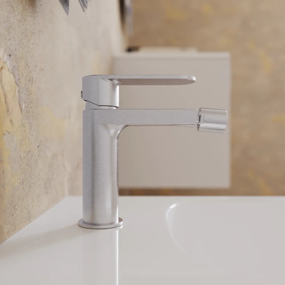Set miscelatori lavabo ad incasso placca squadrata bidet miscelatore esterno doccia nickel spazzolato | Margot