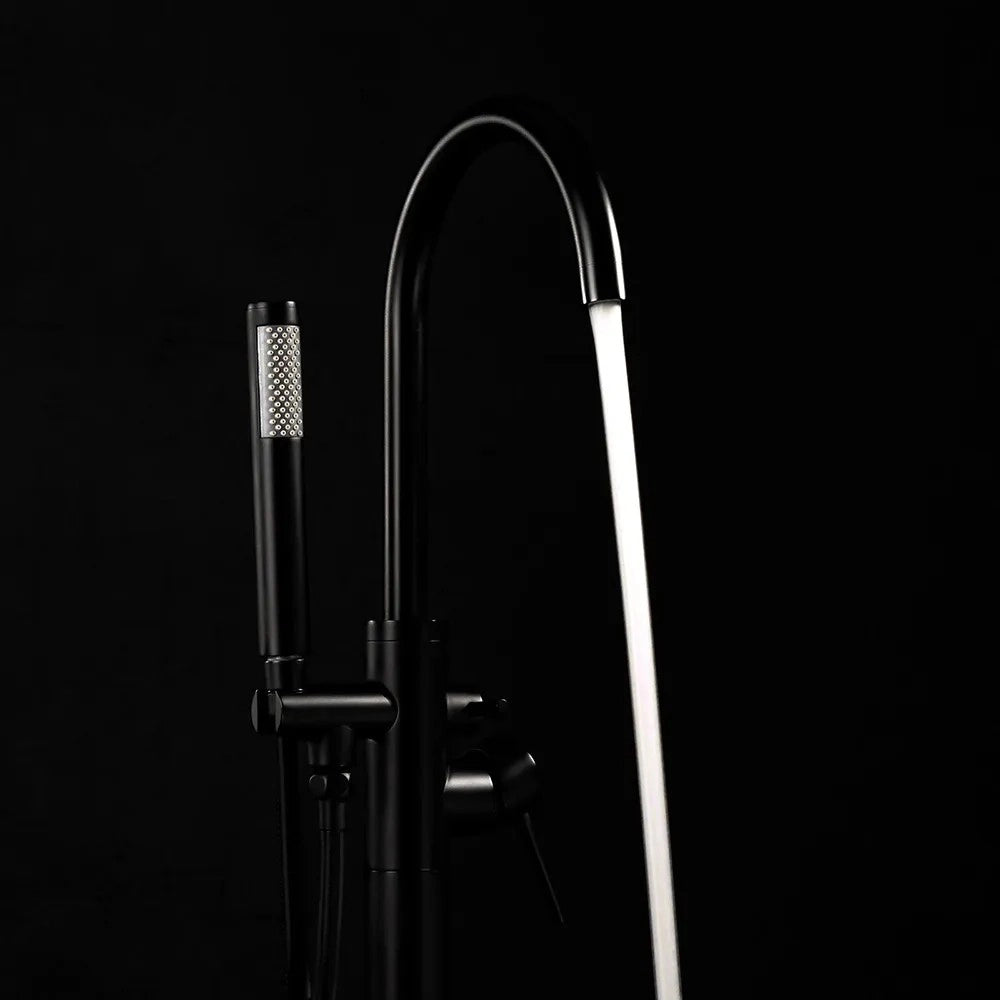 Rubinetto Indipendente Rea Lungo Black