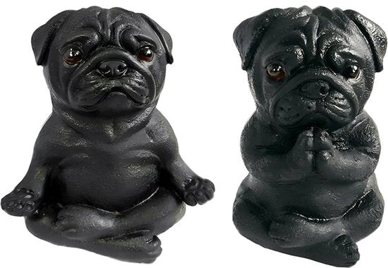 Set di 2 Sculture Yoga Pug - Statue di Pug meditanti per un giardino fantasy, decorazione Zen, accessori da tavolo raccolgibili per casa, ufficio o regalo (nero)