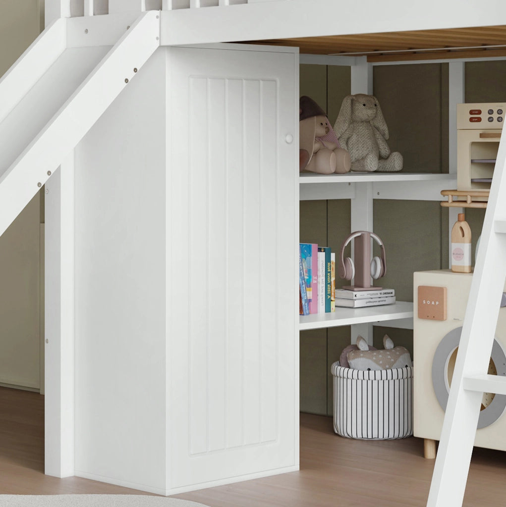 Letto a soppalco per bambini 90x200 cm con scivolo, armadio e ripiano bianco/naturale