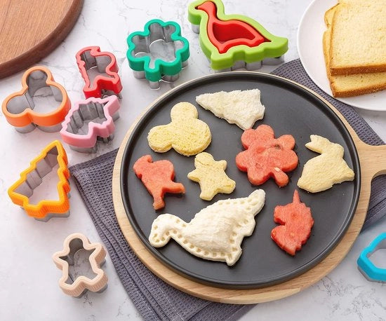 Forme di espressione, sandwich, spicchi, 48 pezzi, taglia panettone, acciaio inossidabile, dinosauro, stella, cuore