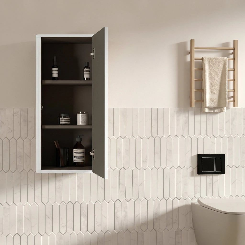 Mobile pensile da parete con ante push-to-open e design a righe, bianco