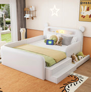Letto imbottito per bambini 140x200 cm con testiera a orso; luce notturna; USB; contenitore; bianco