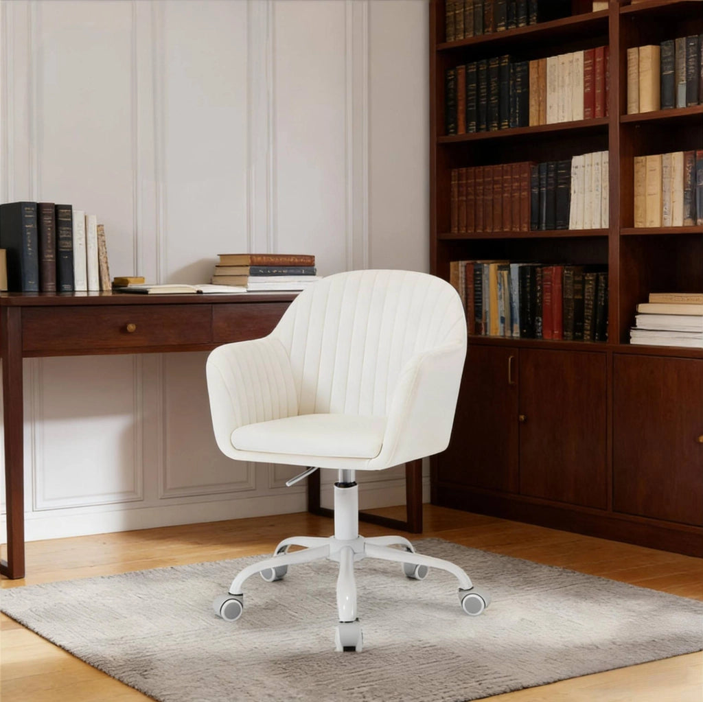 Sedia da ufficio ergonomica in velluto crema con ruote e altezza regolabile