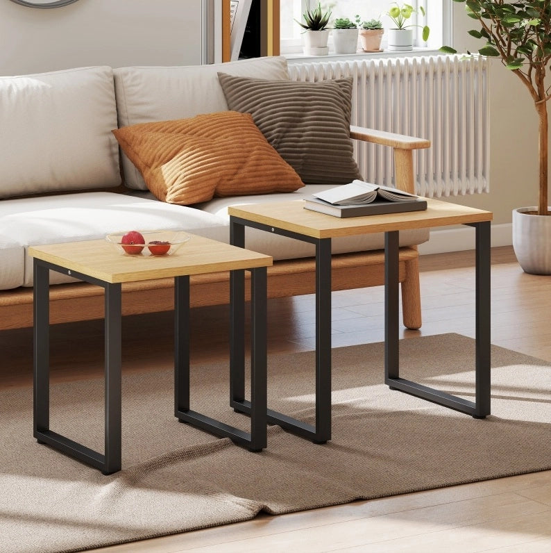 Set 2 Tavolini da Salotto con Struttura in Metallo e Piano Effetto Legno, Misure 60x50x60 cm e 50x50x54 cm