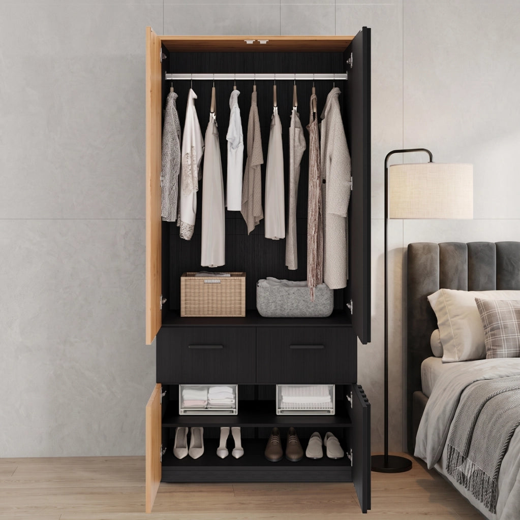 Armadio alto a quattro ante con lamelle 90x50x200 cm, 2 cassetti, 2 ripiani e barra appendiabiti, nero e legno naturale
