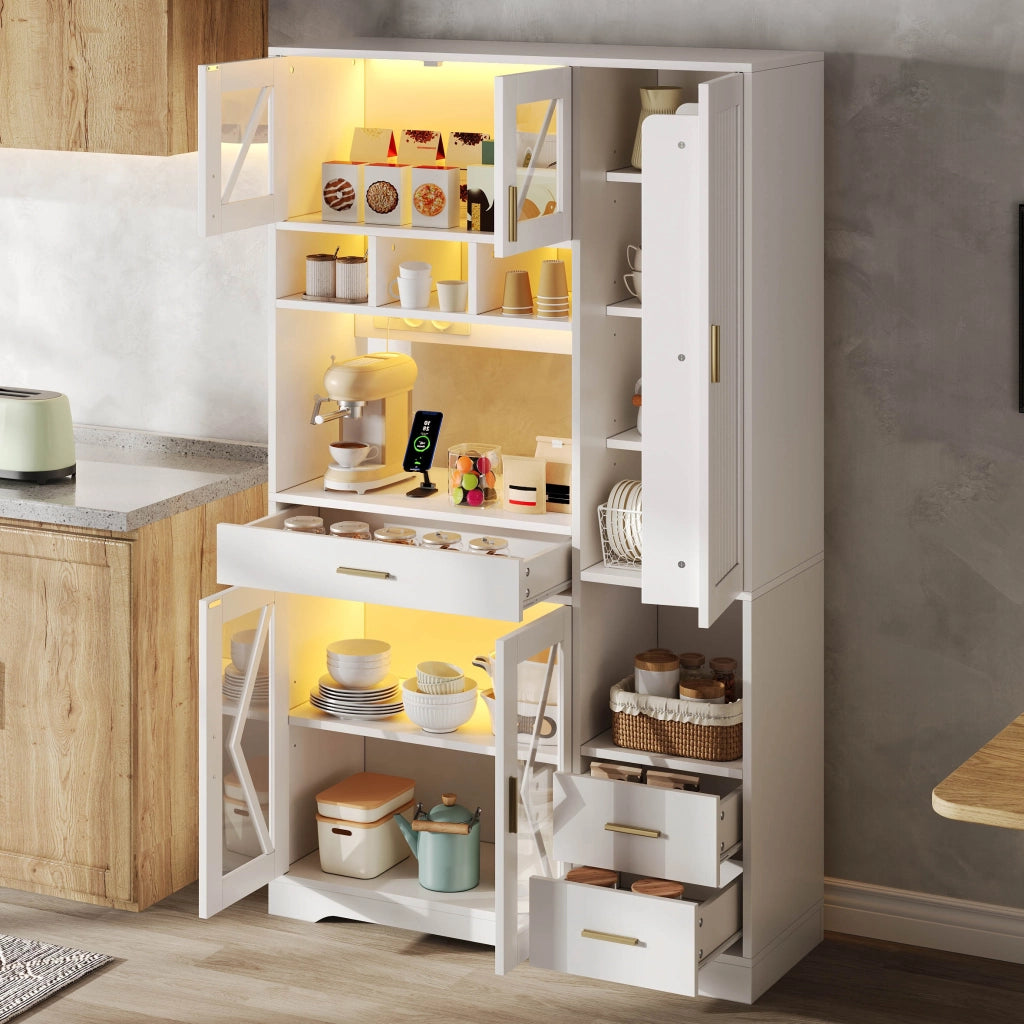 Credenza da cucina alta con vetrina, LED e prese, ripiani regolabili e cassetto, in MDF bianco, 105 × 40 × 185 cm