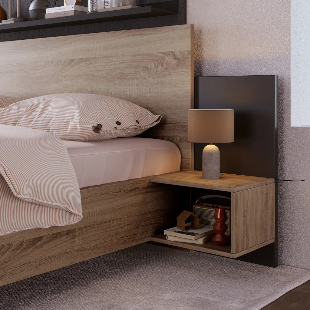 Letto matrimoniale 160x200 con due comodini integrati