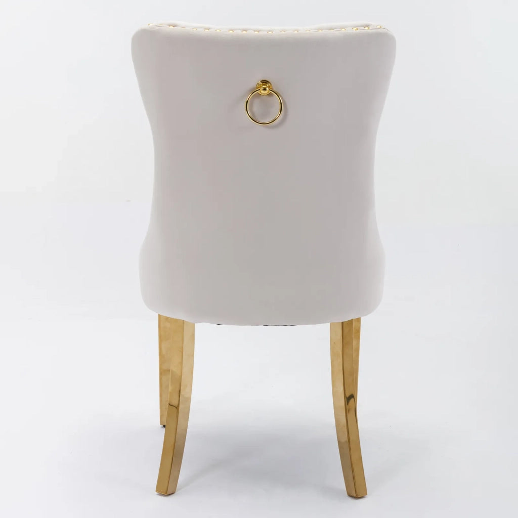 Set di 2 sedie da pranzo moderne in velluto beige, struttura in legno massello, gambe placcate oro in acciaio inox, borchie decorative, collezione Nikki