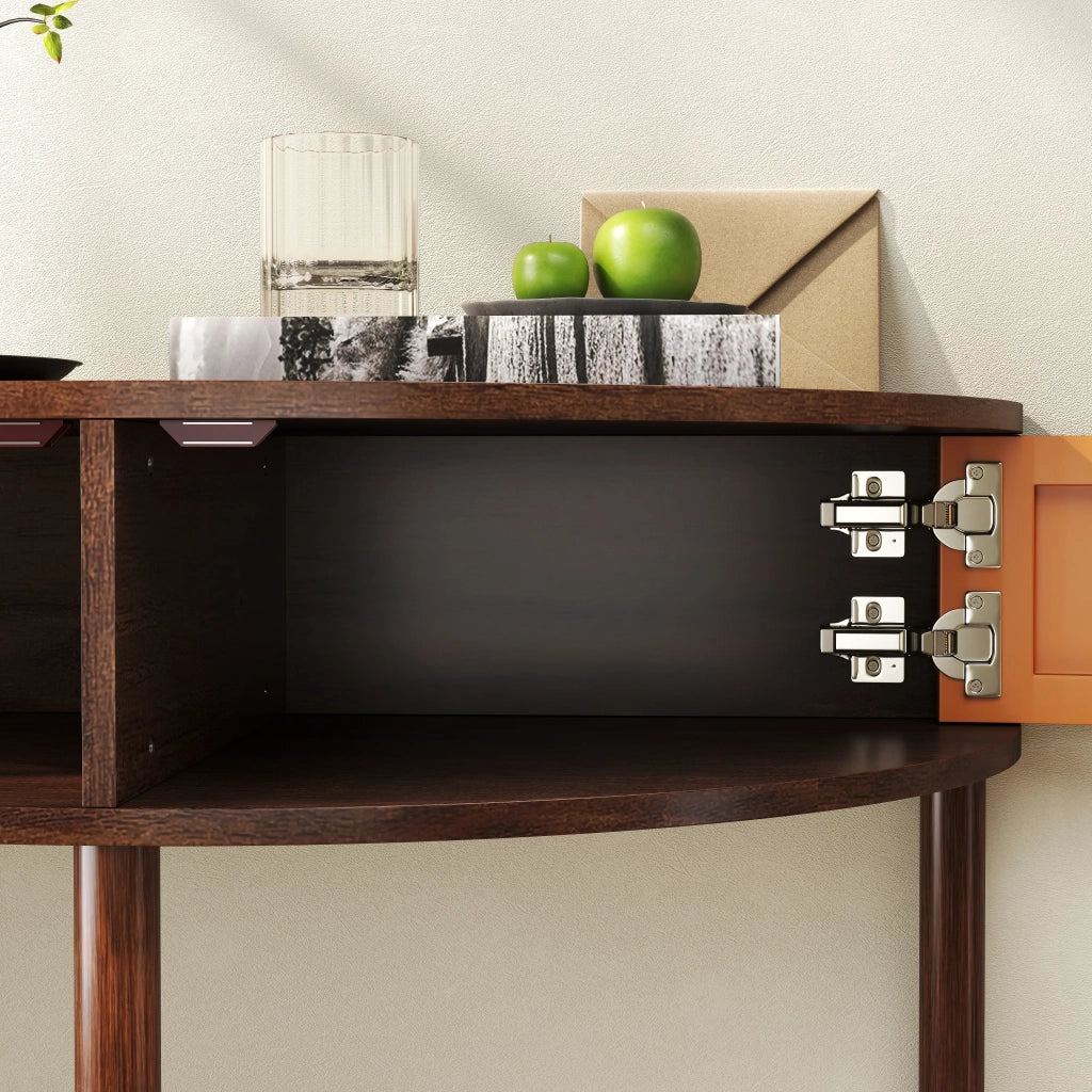 Consolle mezzaluna con motivo 3D ondulato, decoro legno noce MDF laccato UV, gambe in massello, 2 cassetti e ripiano inferiore