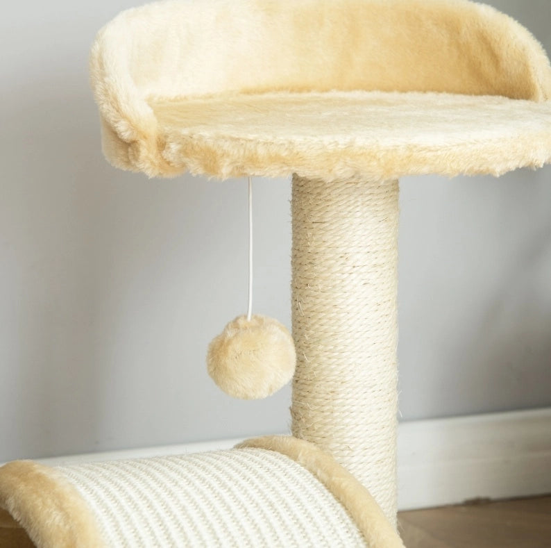 Tiragraffi per gatti beige con ponte in sisal e pallina
