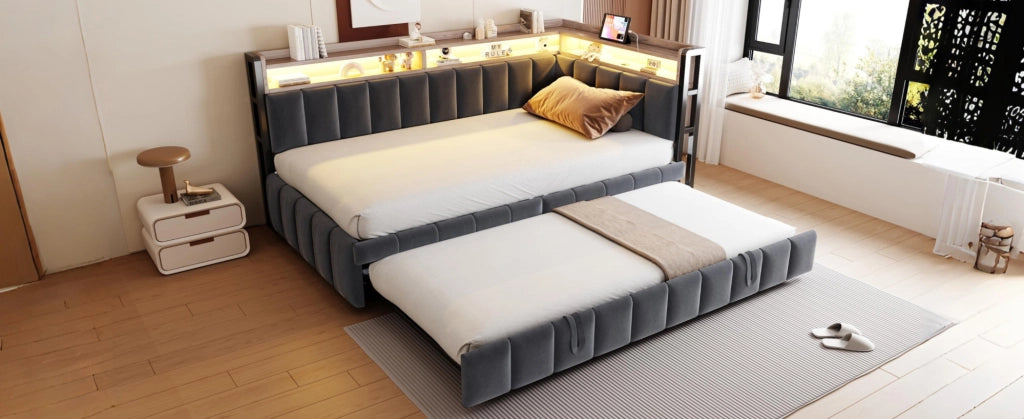 Divano letto estraibile ULEVR 90x200 cm con LED, USB e Type-C, vani portaoggetti, velluto grigio