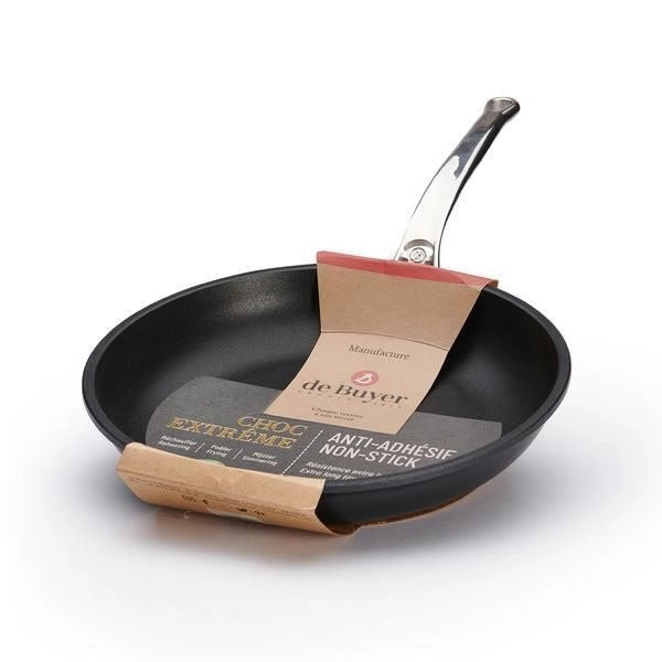 DE BUYER 830028 Choc Extreme Padella Antiaderente in Alluminio Pressofuso Diametro 28 cm Forno e Induzione Colore Nero