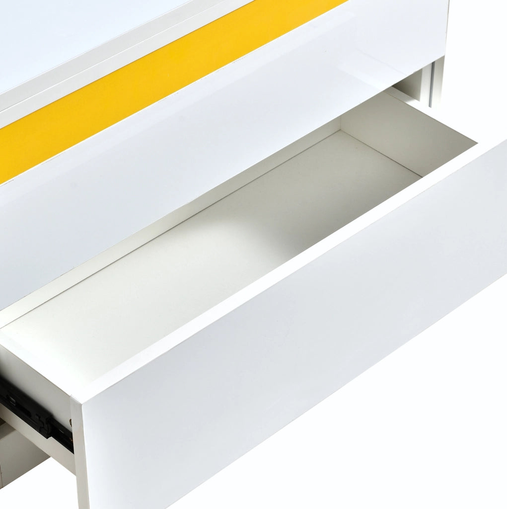 Tavolino trasformabile bianco e giallo con 4 sgabelli contenitore, 100 x 50 cm