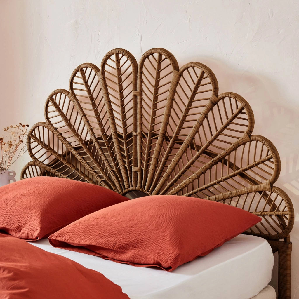 Testata in rattan scuro
