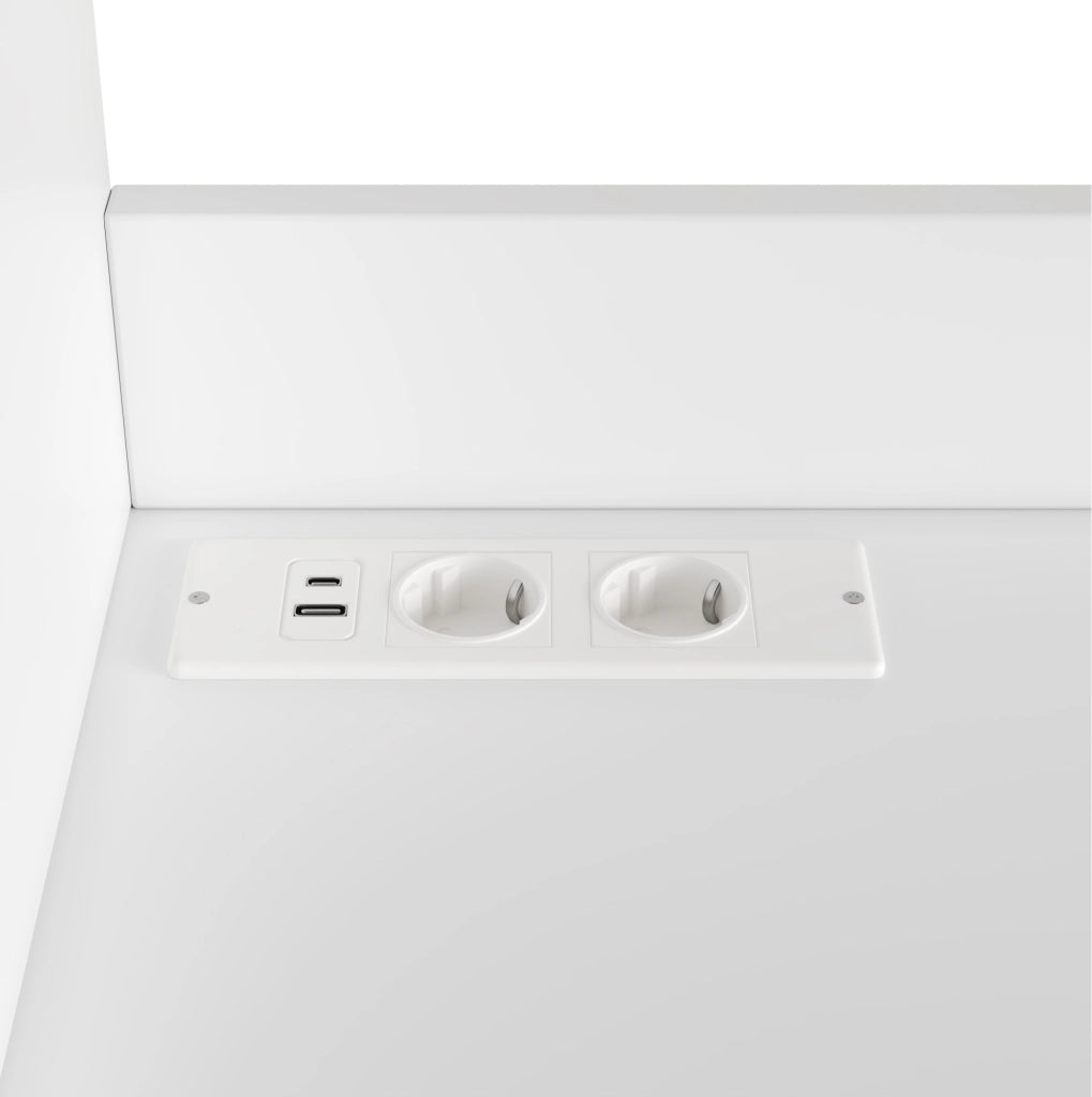 Mobile buffet bianco 120x40x178 cm con ampio spazio e prese USB-A, USB-C integrate