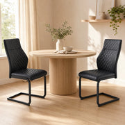 Set tavolo rotondo 107 cm nero MDF e metallo; 2 sedie con doppio ripiano